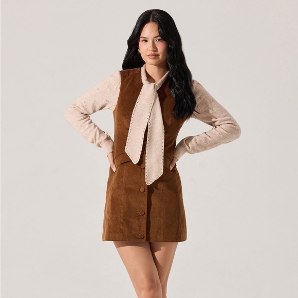 Astr Gisselle Corduroy Mini Dress - Picture 3 of 8